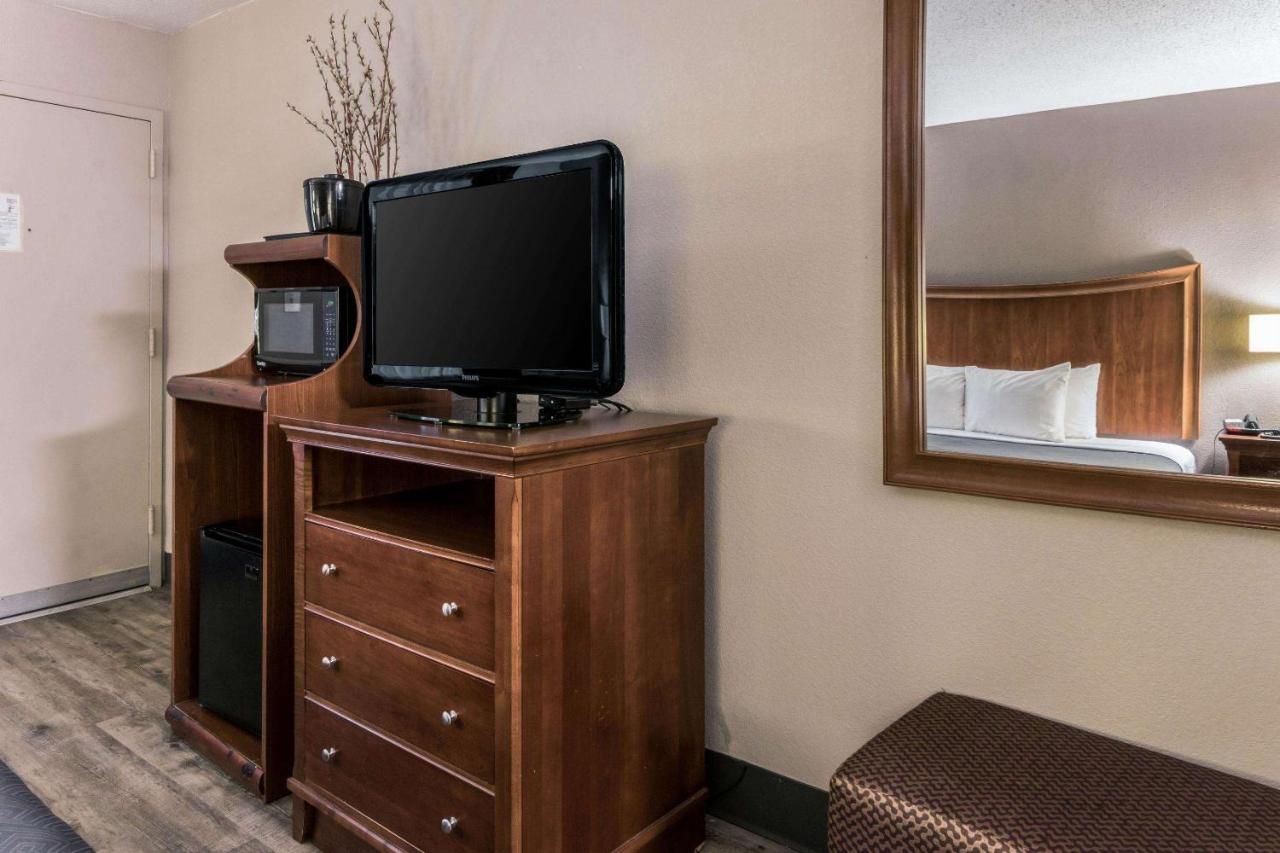 Econo Lodge Гейнсвилл Экстерьер фото